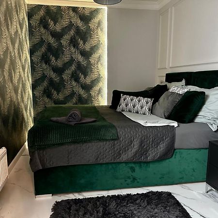 Apartamenty Kielce- Klonowa Nad Zalewem, 1-14 Osob, Faktura, Parking, Centrum エクステリア 写真