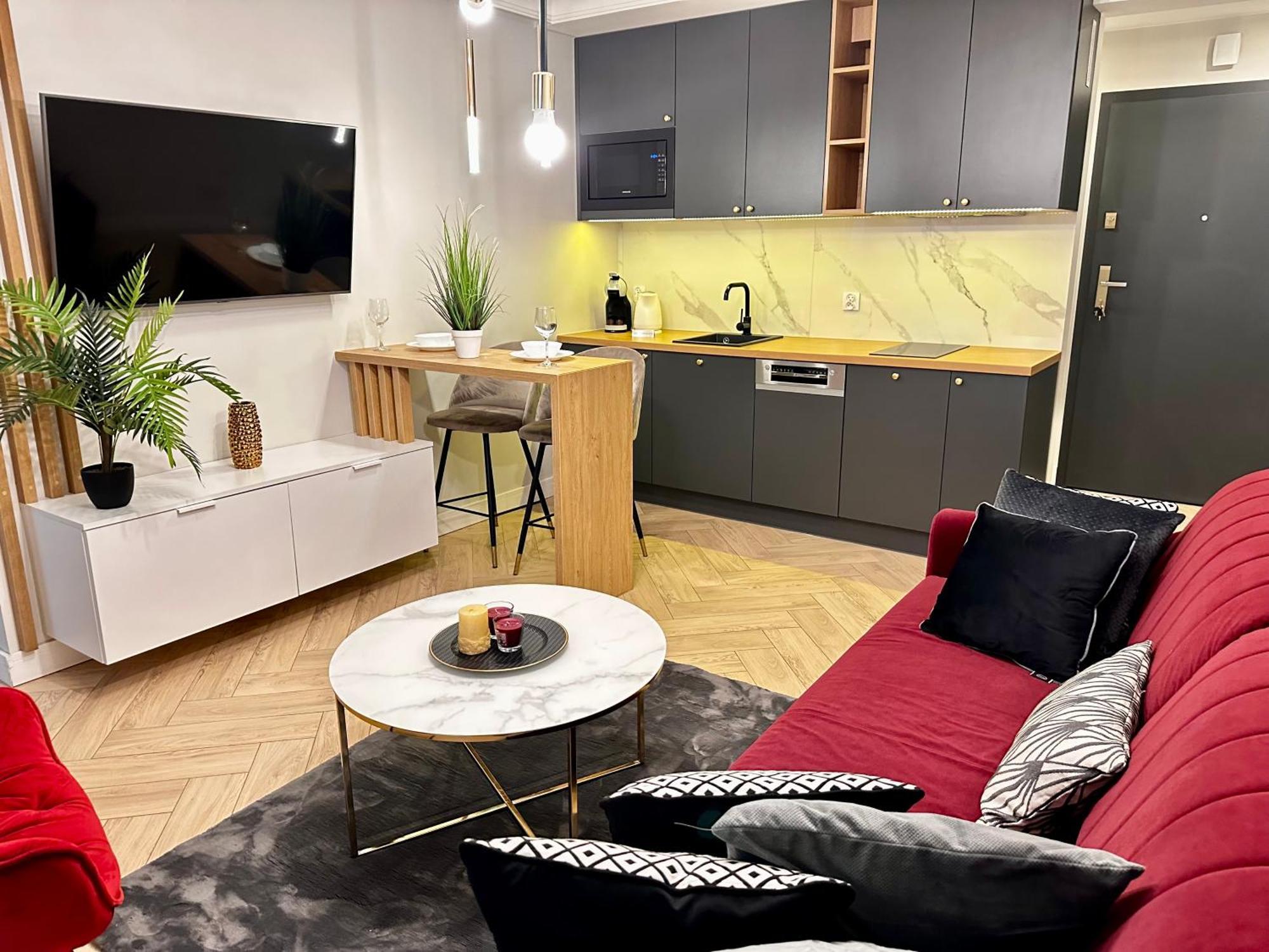Apartamenty Kielce- Klonowa Nad Zalewem, 1-14 Osob, Faktura, Parking, Centrum エクステリア 写真