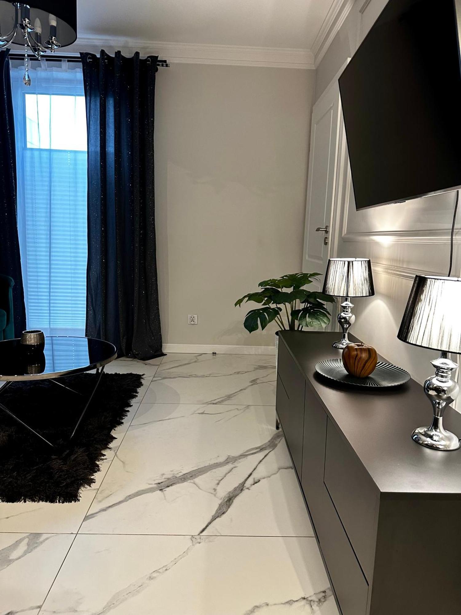 Apartamenty Kielce- Klonowa Nad Zalewem, 1-14 Osob, Faktura, Parking, Centrum エクステリア 写真